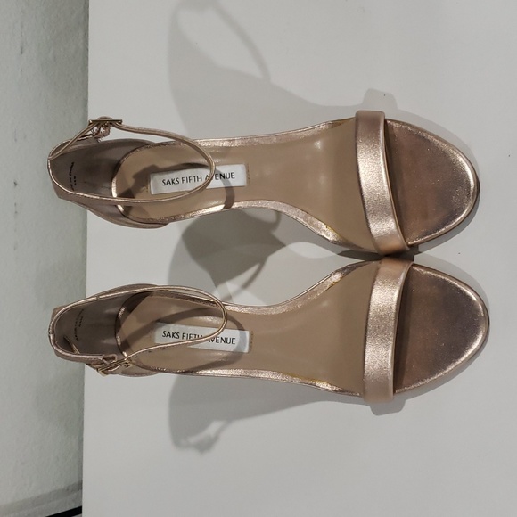 SAKS 5TH AVE MARIS 5.5 - Picture 2 of 6